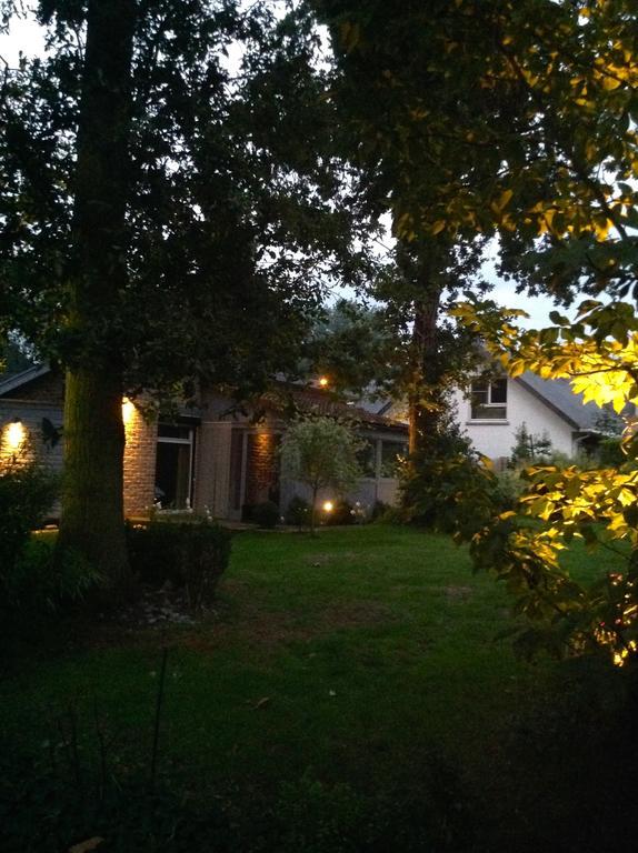 Holiday Home Harmony Brecht Exterior photo